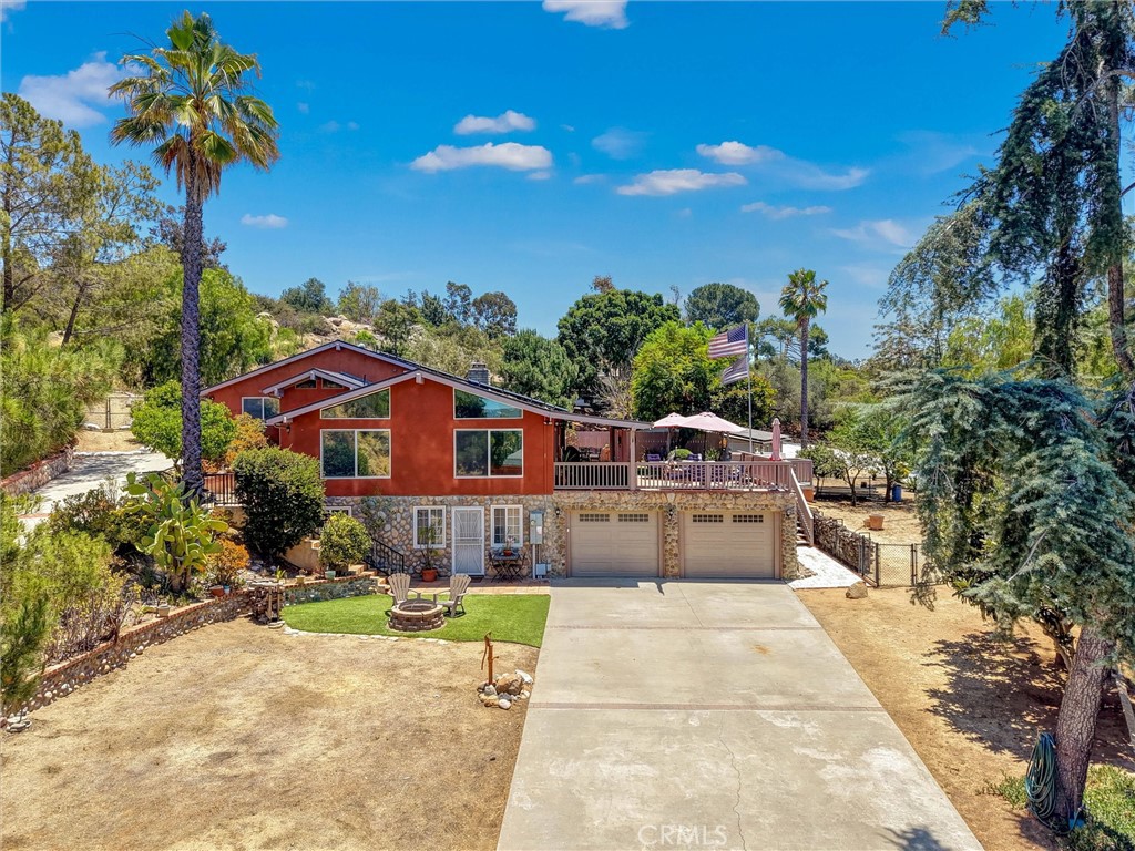 1026 Arnold Way — photo
