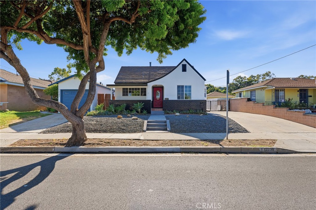 12239 Cedar Avenue — photo