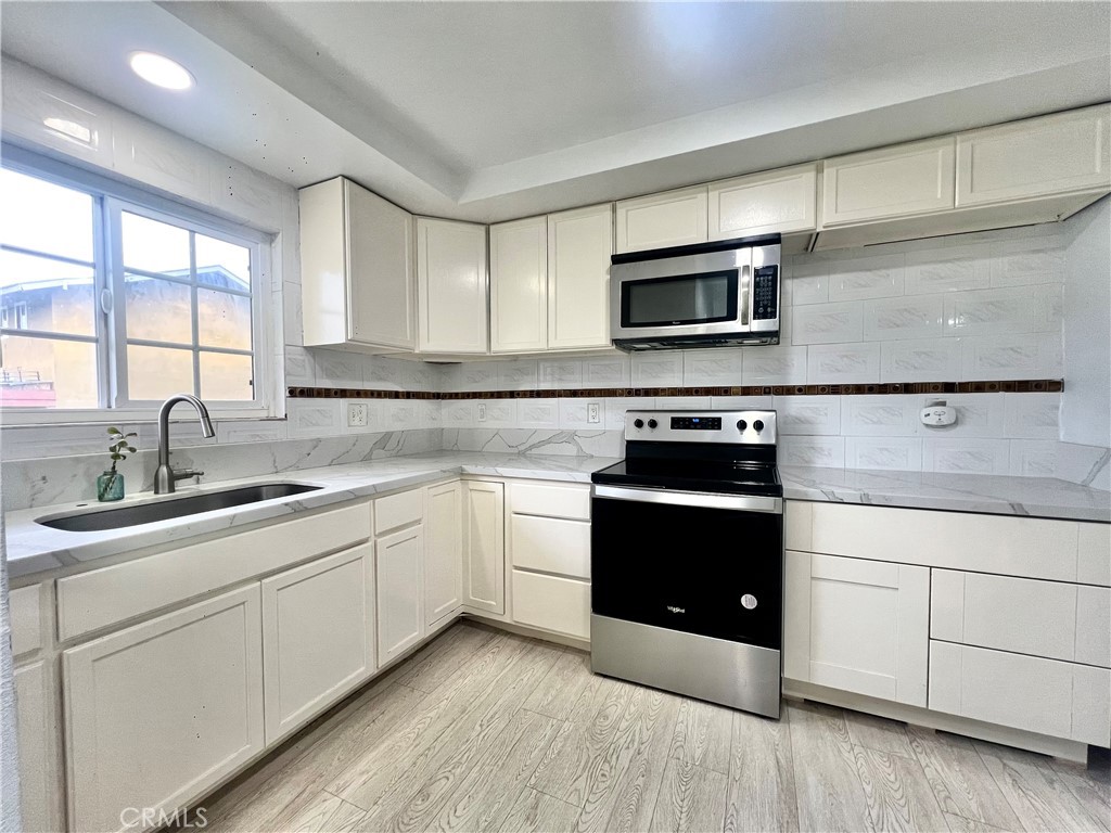 624 S Sullivan 15D — photo
