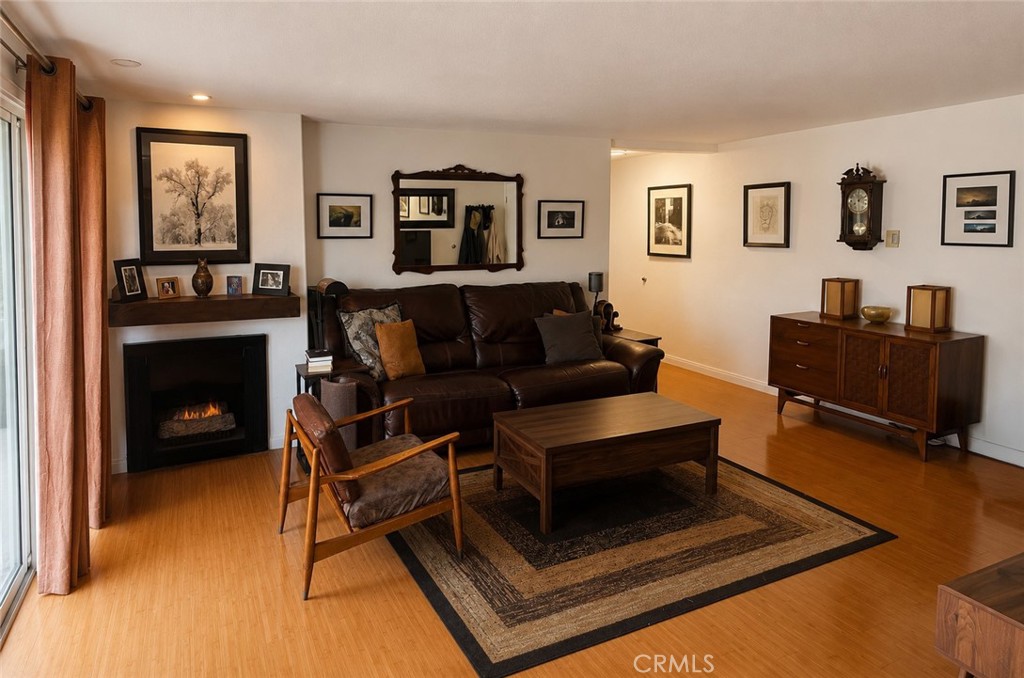 8163 Redlands 39 — photo