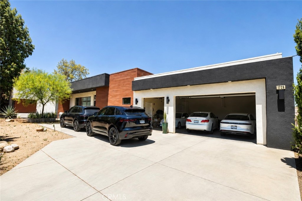 7729 Marilyn Drive — photo