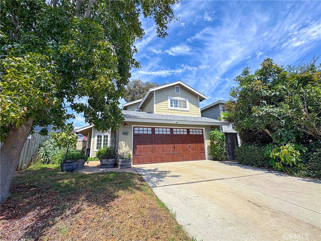 990 Trabuco — photo