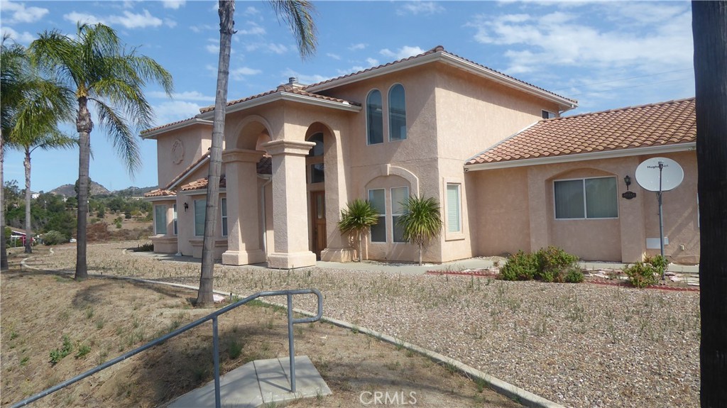 40482 Gavilan Mountain — photo