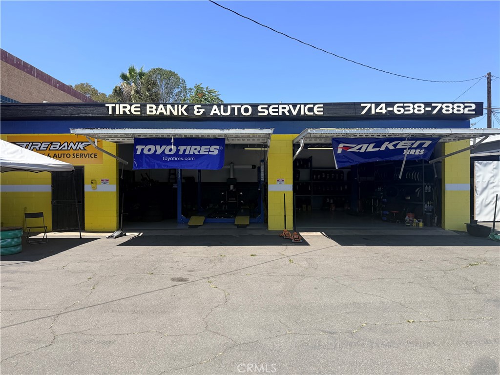 9051 Garden Grove — photo