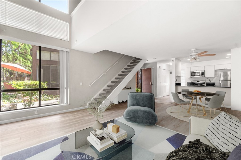 14101 Bayside — photo