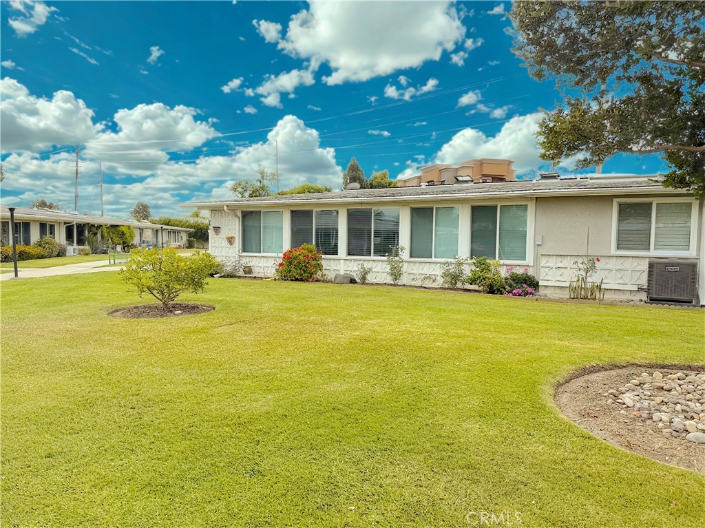 14001 Thunderbird Drive 4L — photo