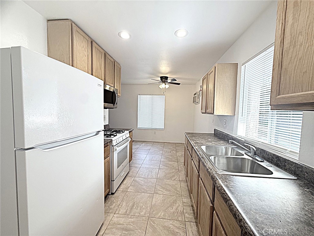 302 E Blueridge, Orange, CA 92865 — photo 3