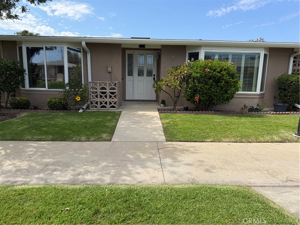 13220 Saint Andrews Dr. M10-253E — photo