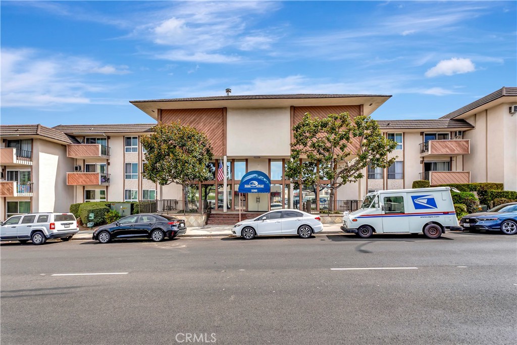 5585 E Pacific Coast Hwy 342 — photo