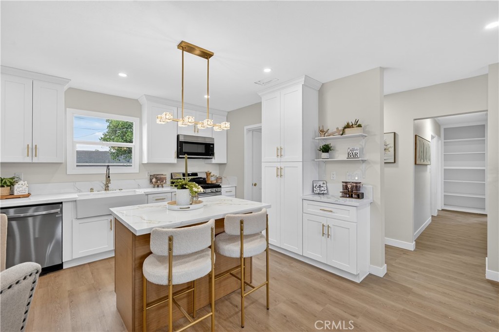 5651 Babb, Riverside, CA 92503