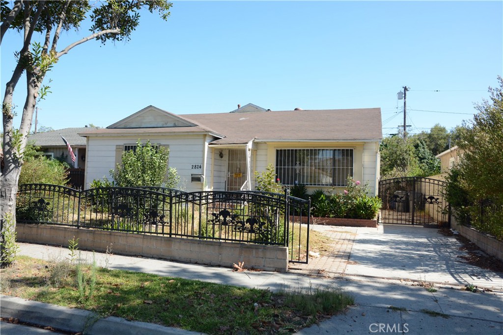 2824 Candlewood — photo