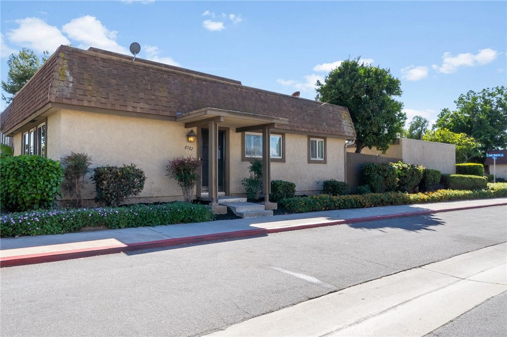 8582 Santa Margarita — photo