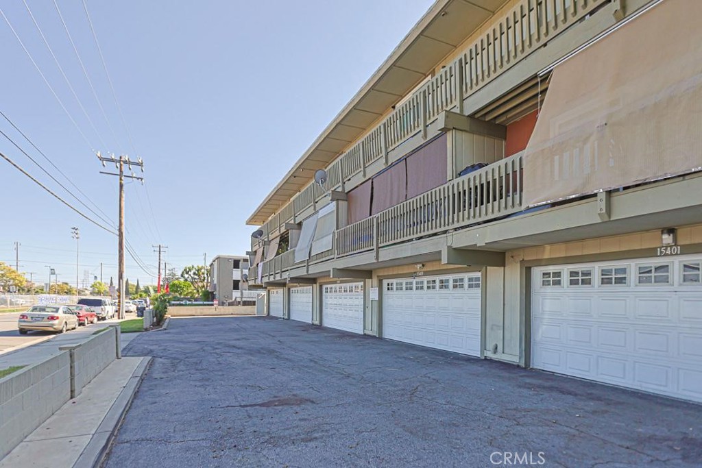 15405 Van Buren Street 6 — photo