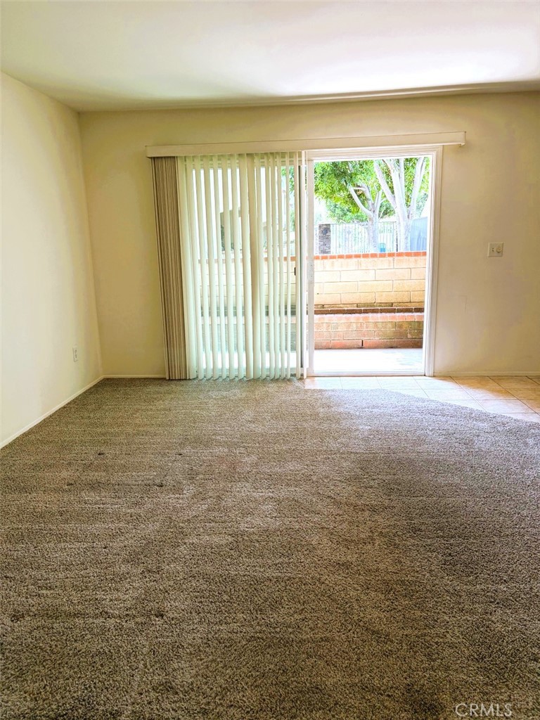 700 W La Veta — photo