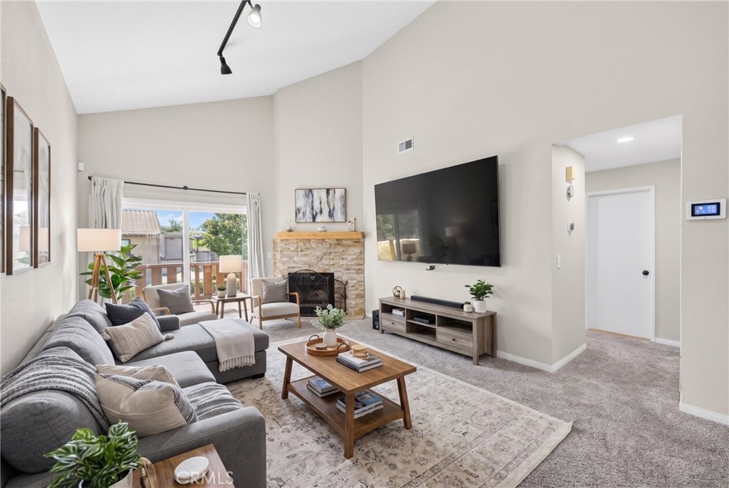 3069 Brea Boulevard 10 — photo