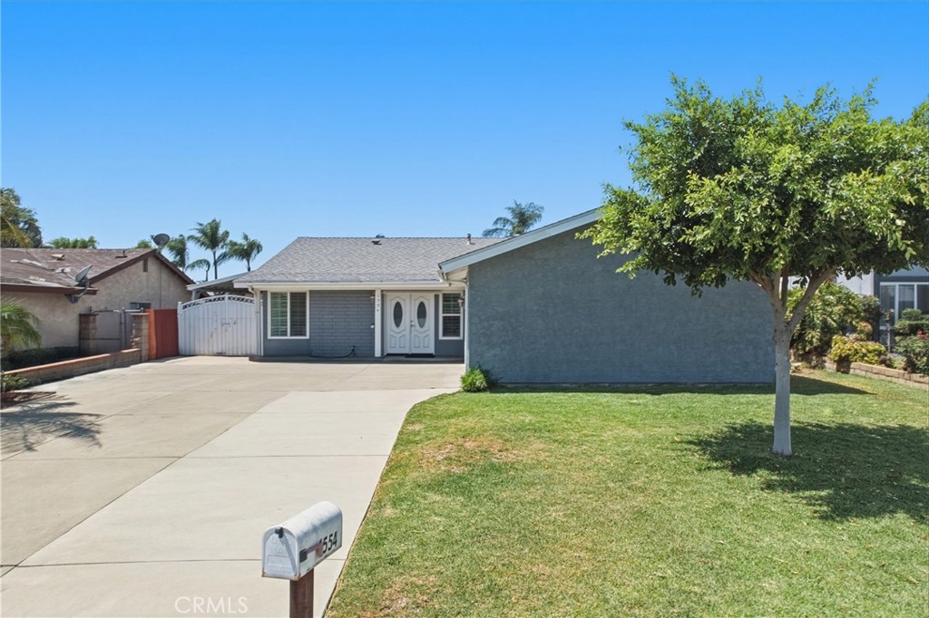 1554 S Cypress — photo