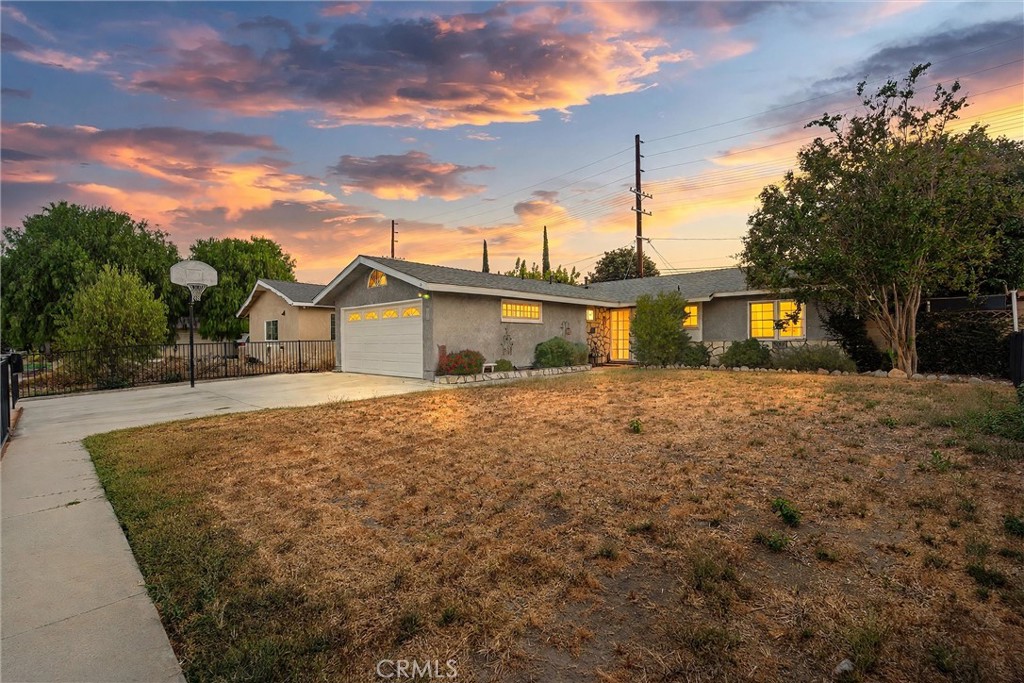 23328 Gilmore Street — photo