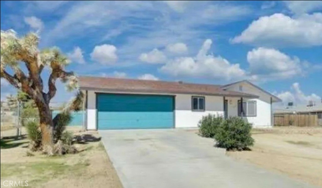 3800 Ruidosa — photo