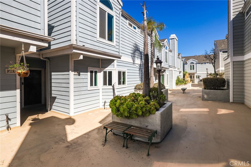 260 Victoria F2 — photo