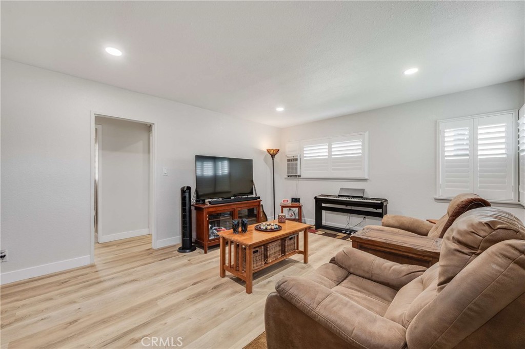 1802 E 53rd, Long Beach, CA 90805 — photo 3