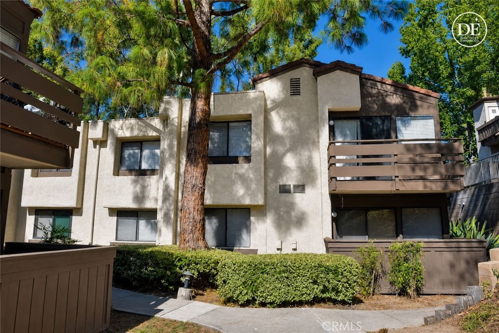 22733 Lakeway — photo