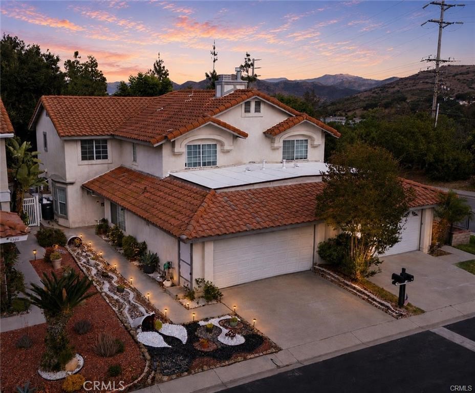 5304 Francisca Way — photo