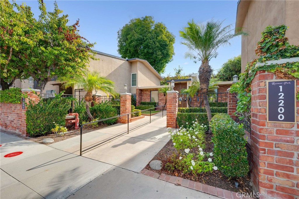 12200 Montecito H101 — photo