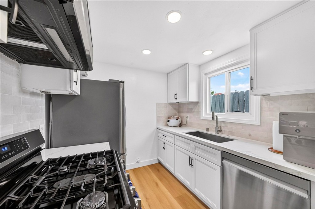 8451 Cedarview Court — photo
