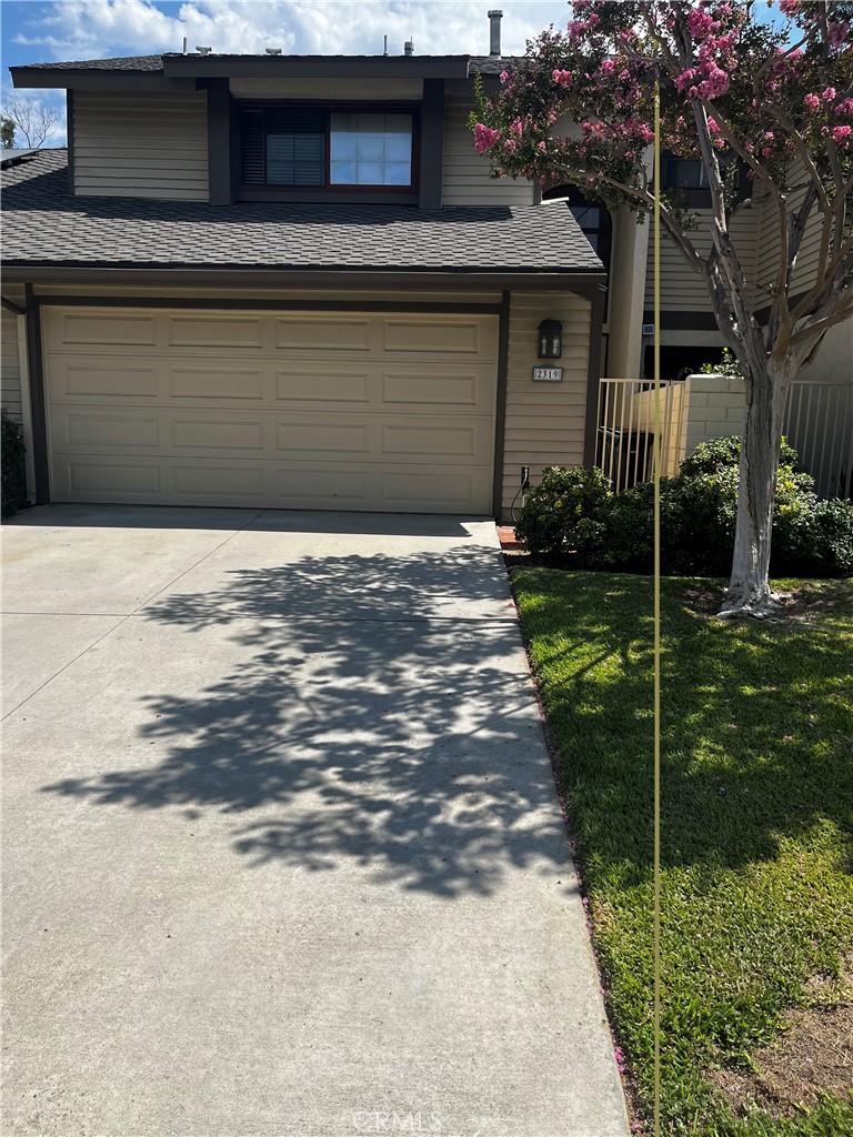 2319 Applewood Circle — photo