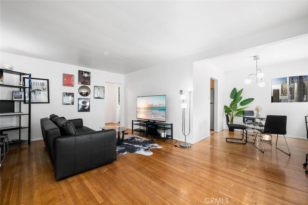 438 Cedar 7 — photo