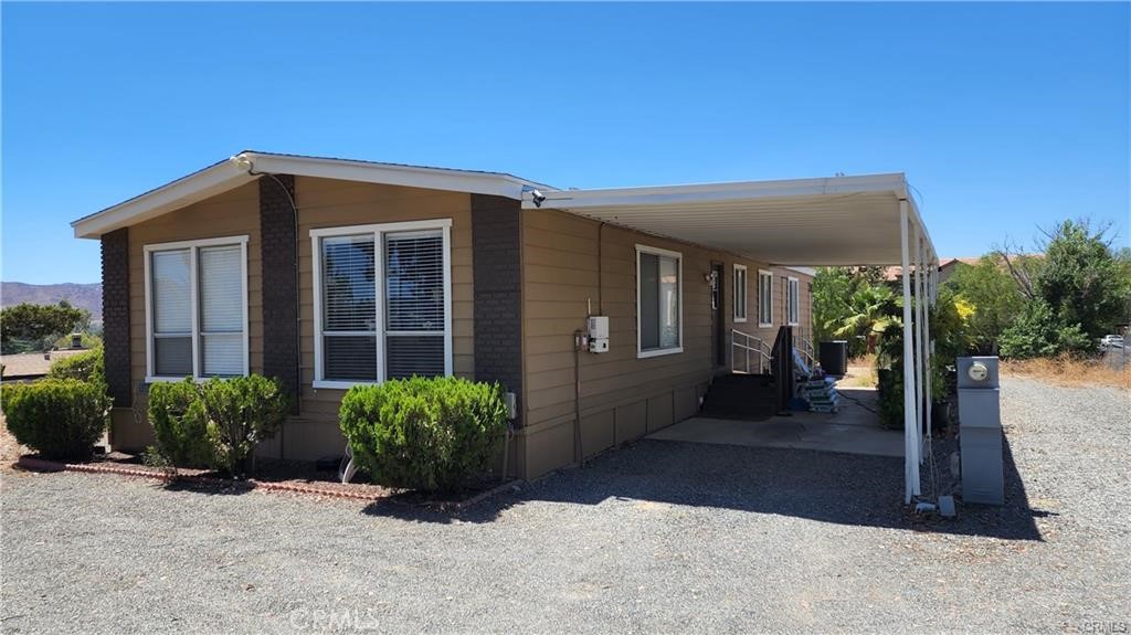 41435 Sycamore — photo