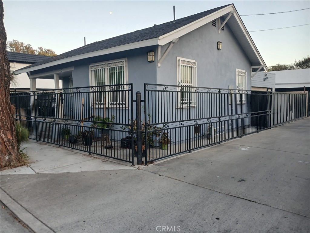 112 E Pine Street — photo