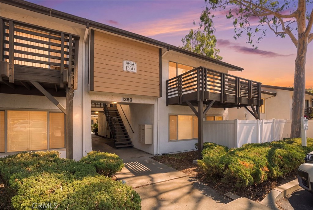1350 W Lambert 114 — photo