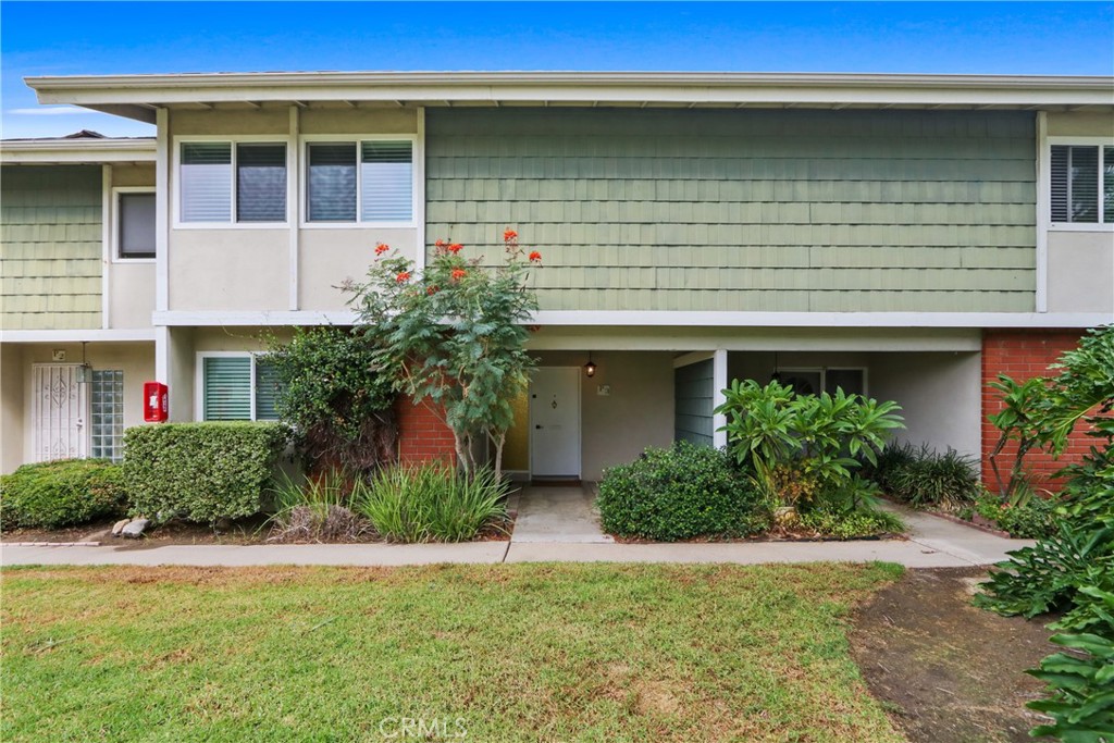 1404 N Tustin P-3 — photo
