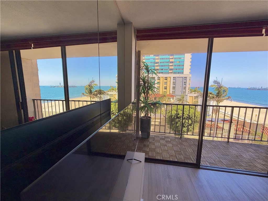 1750 E Ocean 404 — photo