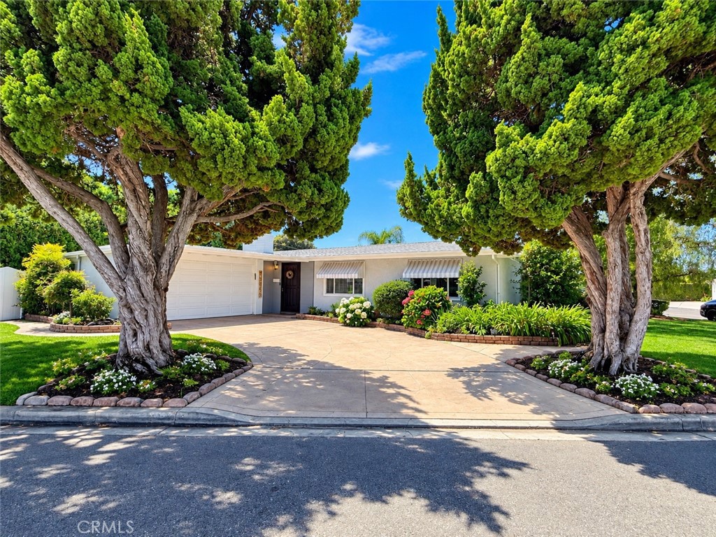 11662 Jewel Lane — photo
