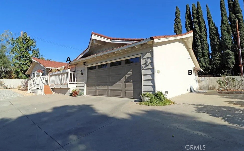 1362 Bexley Lane B — photo