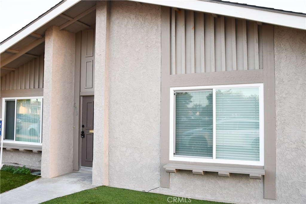 802 E La Veta, Orange, CA 92866 — photo 3
