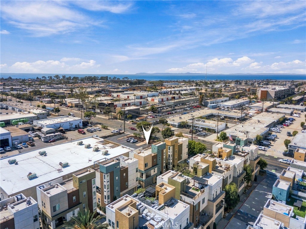 797 Leeward — photo
