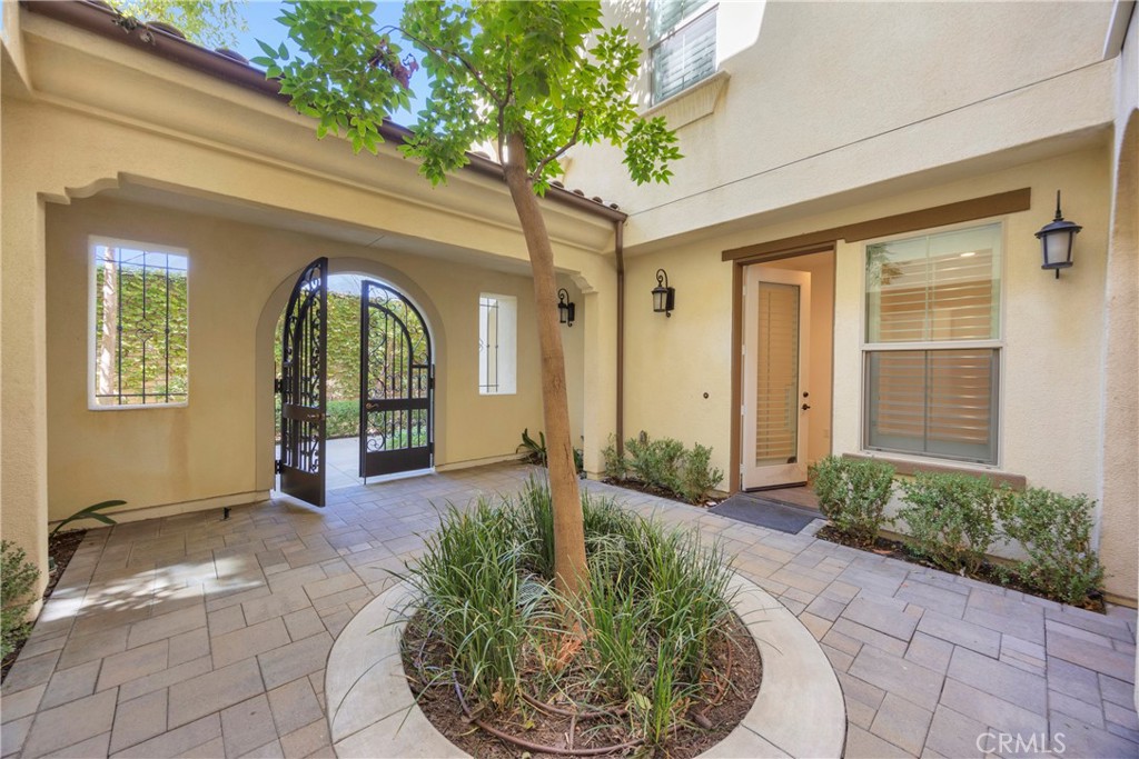435 Mallorca, Brea, CA 92823 — photo 2