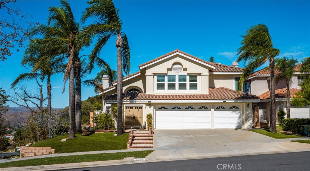4061 Mount Serenata — photo