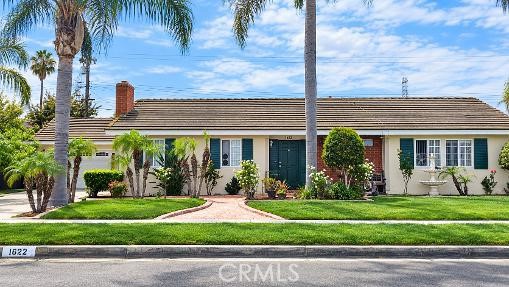 1622 W Cris — photo