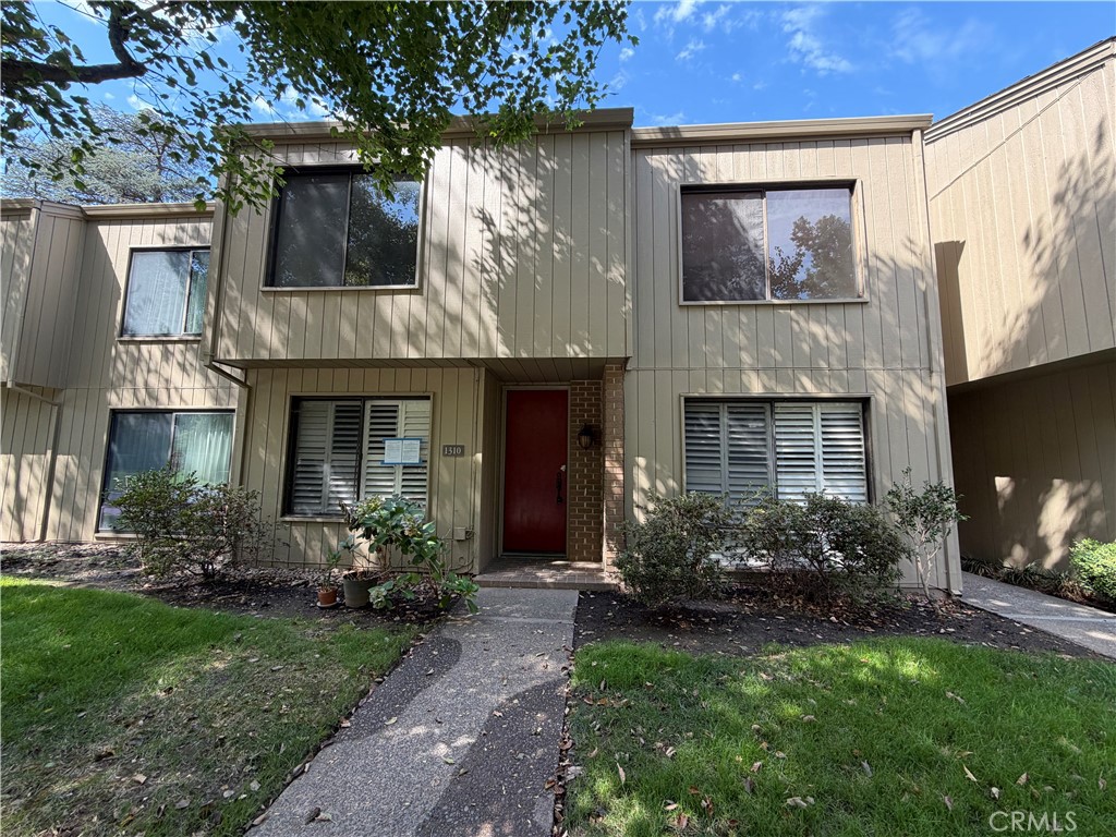 1310 Commons — photo