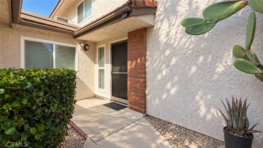 926 Plaza Escondido — photo