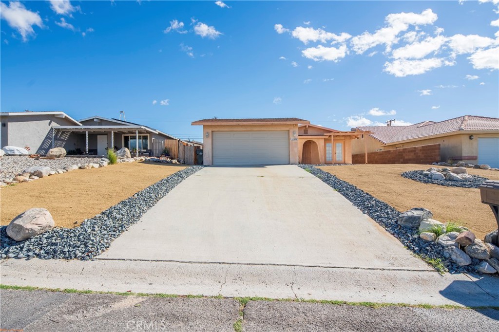 11900 Verbena Drive — photo