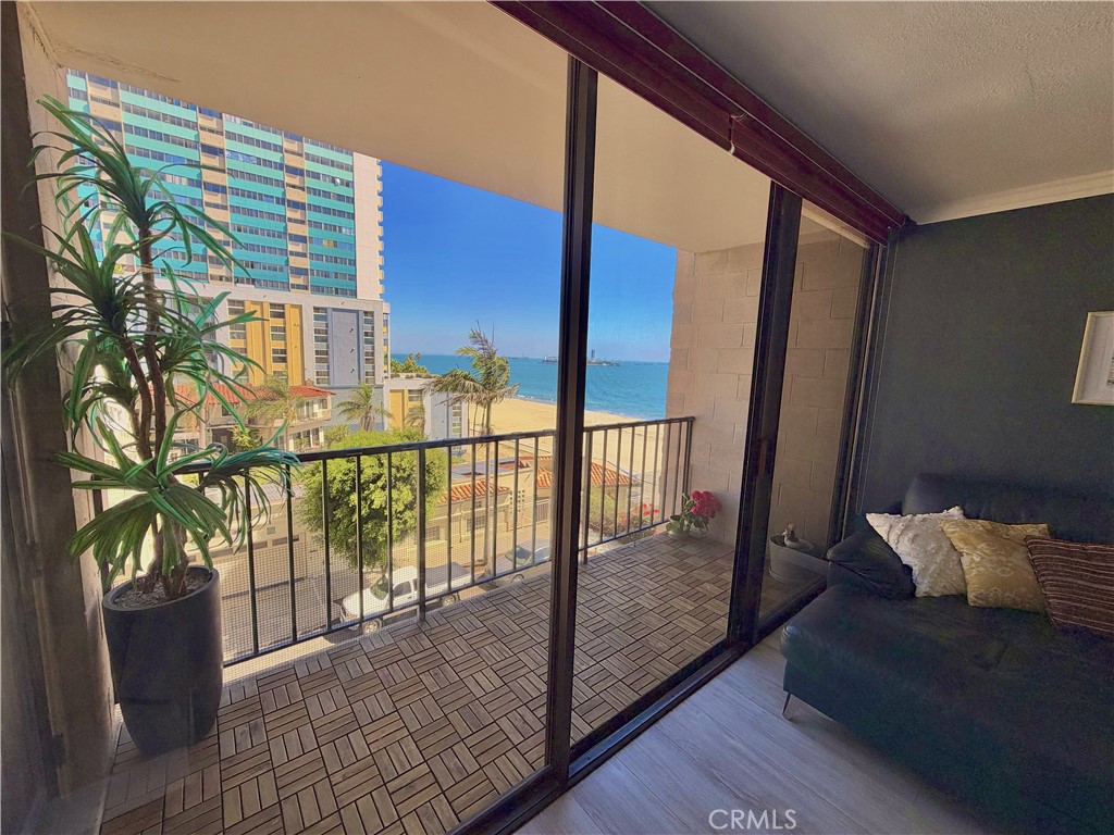 1750 E Ocean Unit 404 — photo