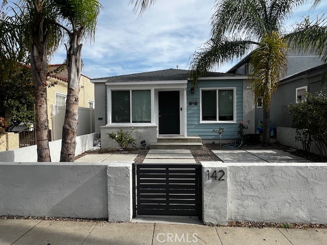 142 Granada — photo