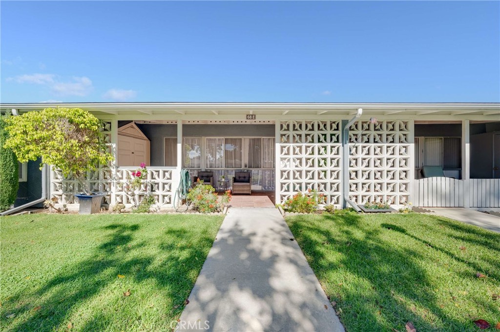 13930 Church Place Unit M1-68E — photo