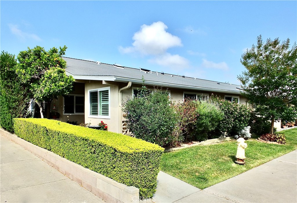 13381 Del Monte Drive M14-28F — photo