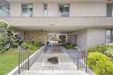 2940 W Carson 121 — photo